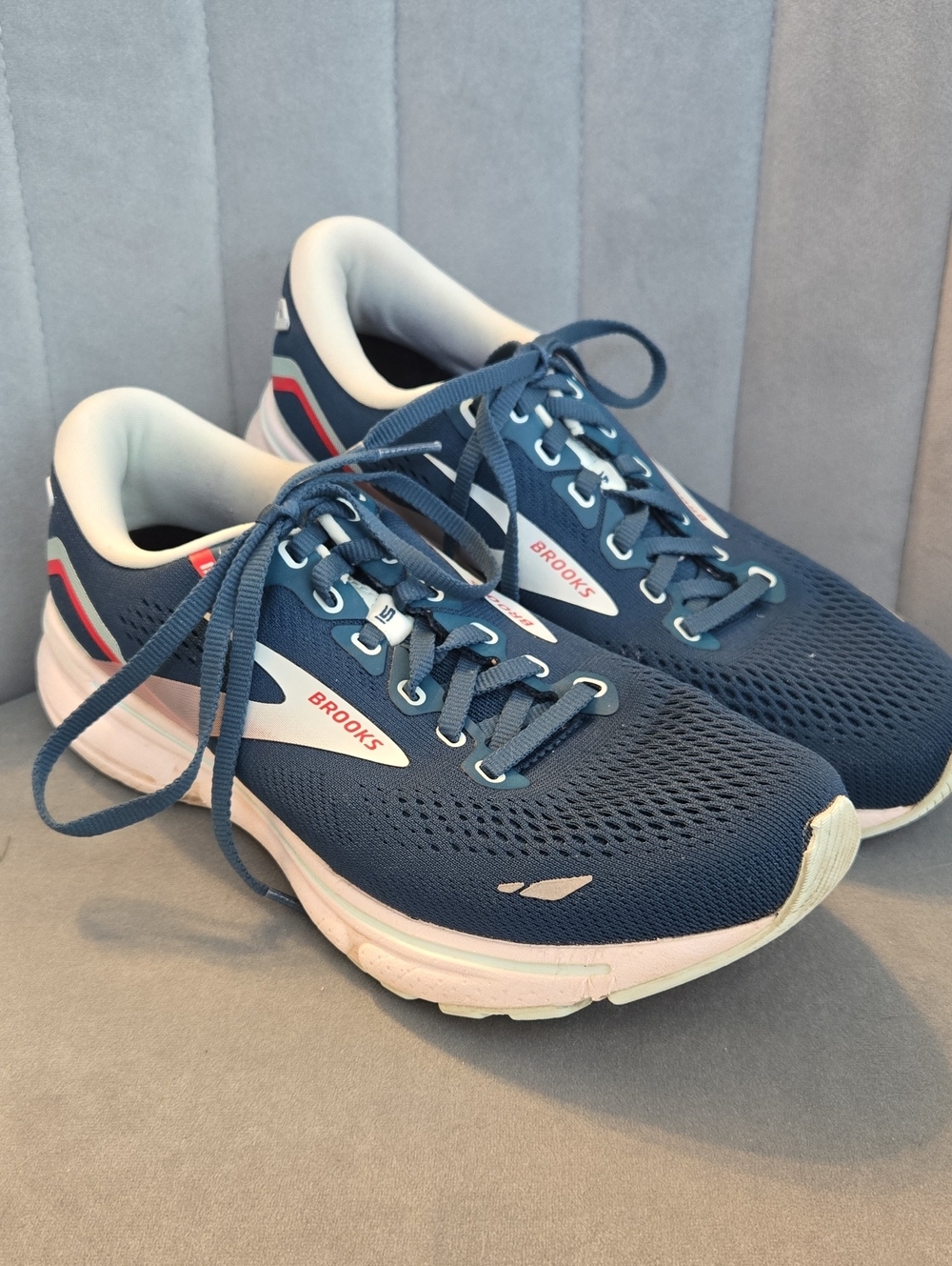 Brooks Ghost 15 Women's Lightweight Running Shoes, Size: 8.5